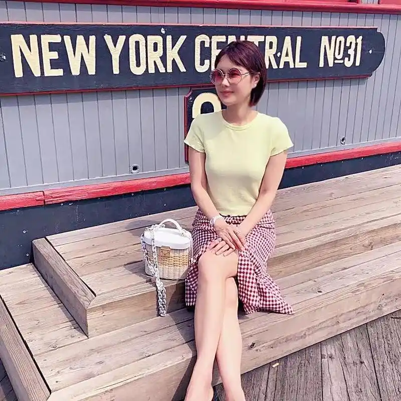 tvb落选港姐读全球第一课程学费过百万:同学几乎都是ceo