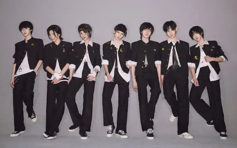 【时代少年团】tnt翻唱集(1080p 更至200824)_哔哩哔哩_bilibili