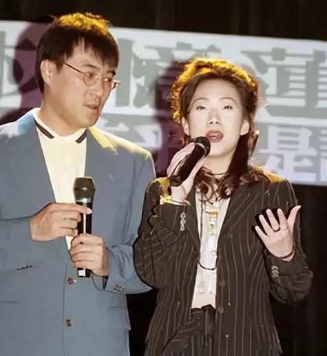 纪实歌手林忆莲情感经历丰富如今57岁却仍是孤单一人