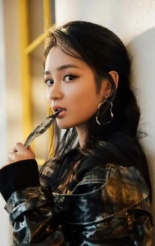 明星系列壁纸~王一菲