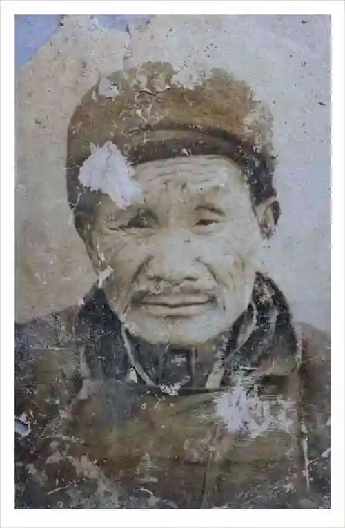 严重破损老照片高精度原样精修 - 作品案例 - 老照片修复—41图片修复