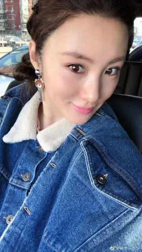 聂远净身出户的前妻近照:颜值变太大,对比现任妻子差距一目了然_阳光