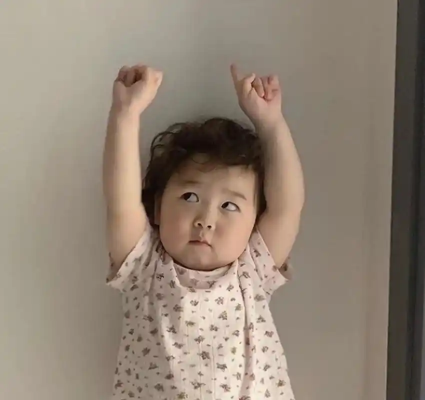 胖宝宝胖宝宝#哈温表情包 #可爱到爆炸99 #黄夏温小天使  - 抖音