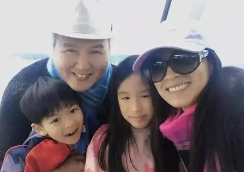 林瑞阳四个孩子颜值差距大,同爹不同命,张庭基因还比不上前妻