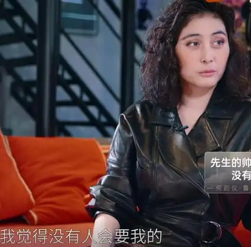 母亲偏心姐姐何超琼,感叹:我最没本事|赌王|鲁豫|陈子聪|何猷龙|娱乐