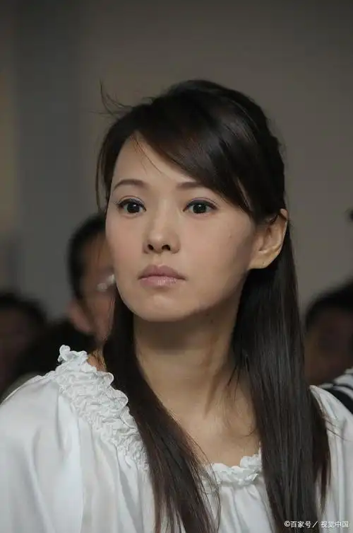 伊能静儿子,跳女团舞视频曝光,身体柔软节奏感十足