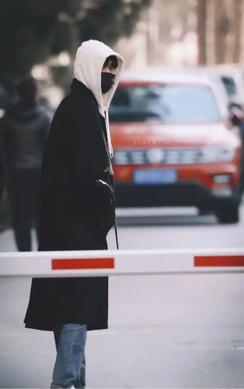 马嘉祺 #背影 #安全感 - 抖音