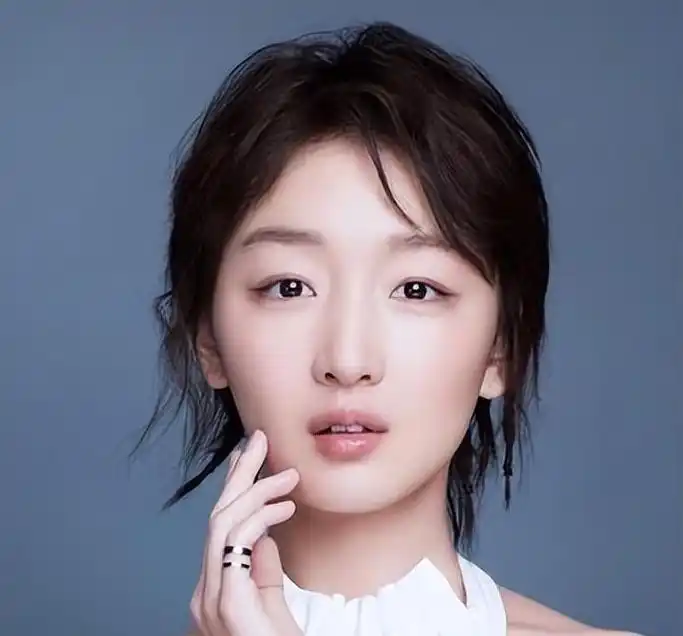 周冬雨整容成功,张艺谋却说"不能再演我的戏",这是怎么回事?