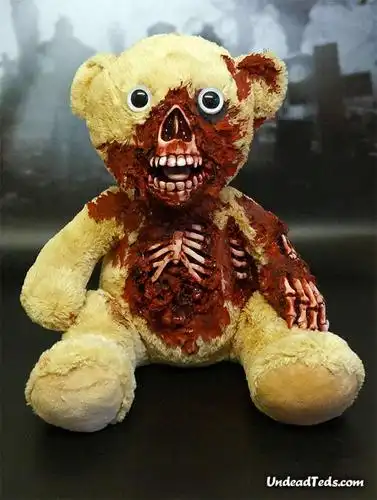 恐怖的"僵尸泰迪熊"