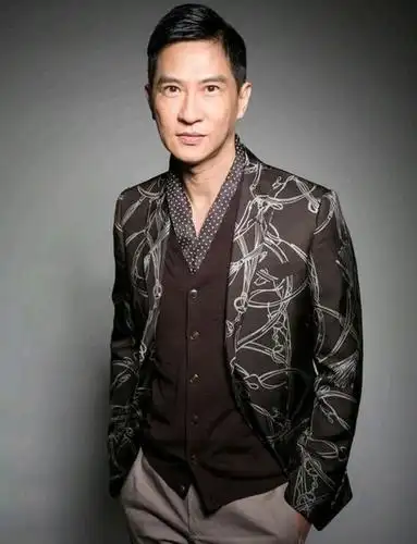 张家辉男神的图片确实比较帅气