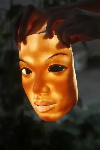 嫉妒男子瞬间变美女广东仿真人皮制作过程全揭秘组图