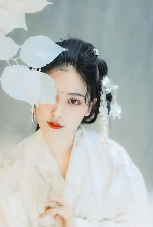 绝色古装美女唯美写真高清图片