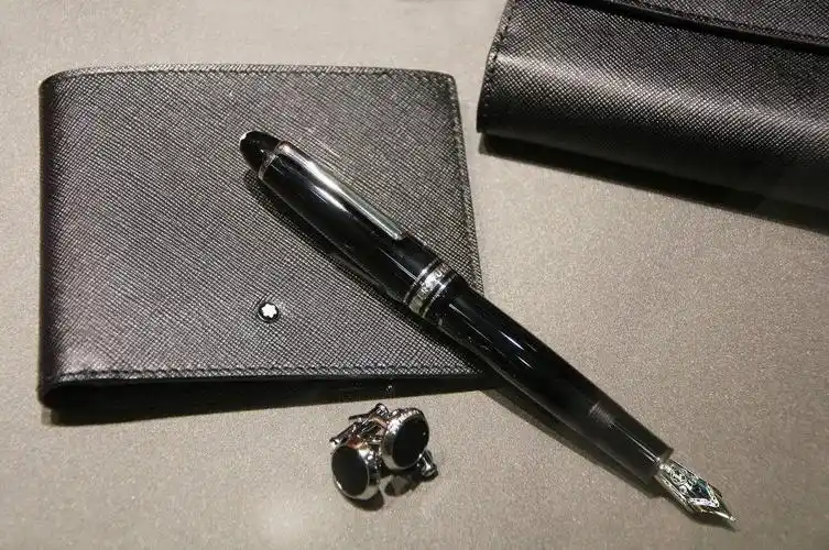 全球最贵钢笔,产自瑞士一支70万顶3辆宝马,中国仅一人拥有