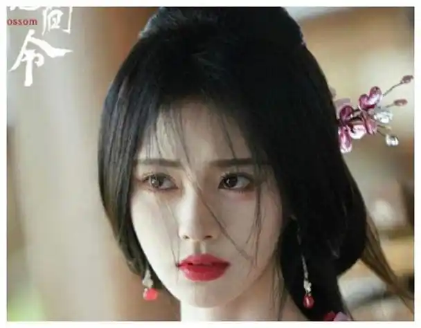 演员|霸屏|鞠婧祎|女明星|易烊千玺_网易订阅