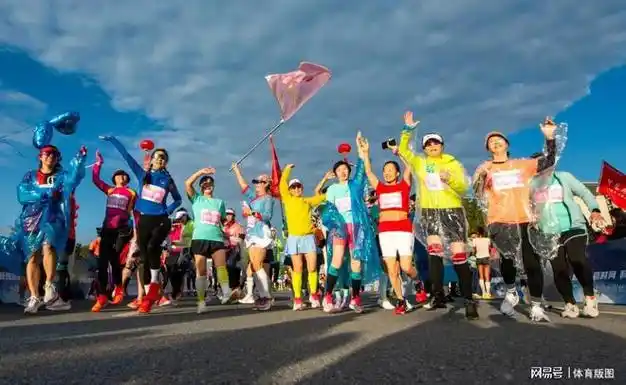 晶科能源2023铅山首届女子半程马拉松鸣枪开赛