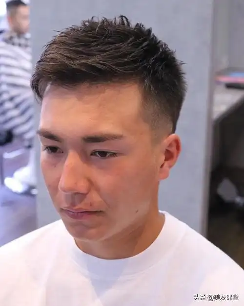 20款男生粗硬发发型,纹理头,短油头,剪完马上变身清爽潮男