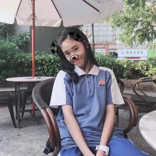 初二女生 150cm 68斤 算矮的吗