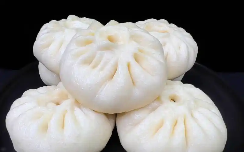 天冷我家常做这馅的包子,8元成本蒸12个大包子,太香了