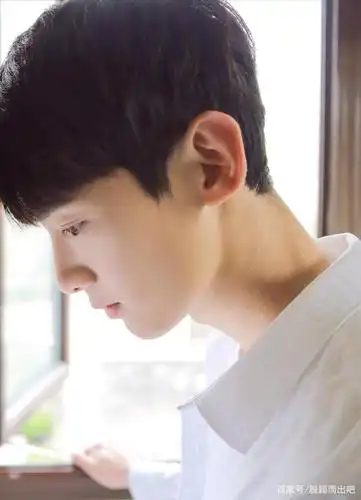 校草不只有颜值,更有实力!