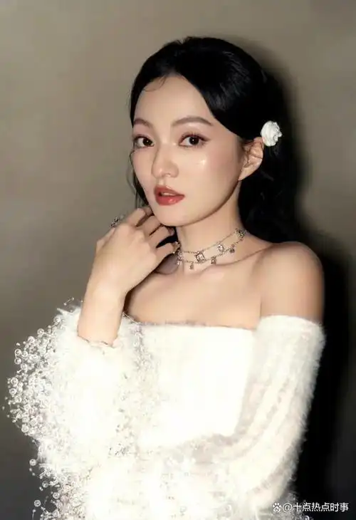 张韶涵回应观众喊话"那英需要你":不敢不敢,他们都很棒