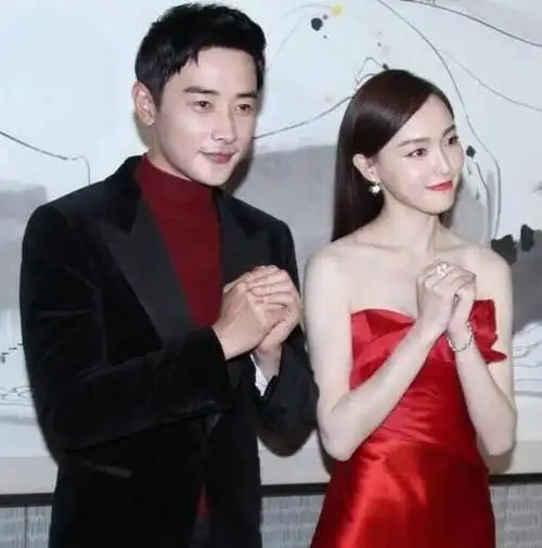 万万没想到,被邱泽抛弃的唐嫣,如今在罗晋手中变得"闪闪发光"