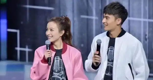 稳定已同居,在一起多年拒不承认|郑恺|李易峰|杜海涛|潘玮柏_网易订阅