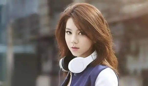 邓紫棋个人简历资料(被称为"女海王"的邓紫棋)