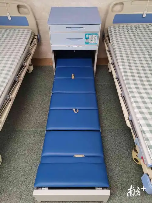 省心英德这家医院引进共享陪护床手机扫码随借随用