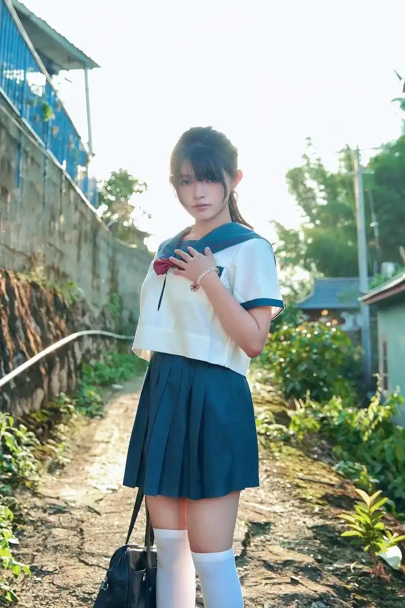 再也不能复刻的人生照片.#日系 #摄影约拍 #水手服 # - 抖音