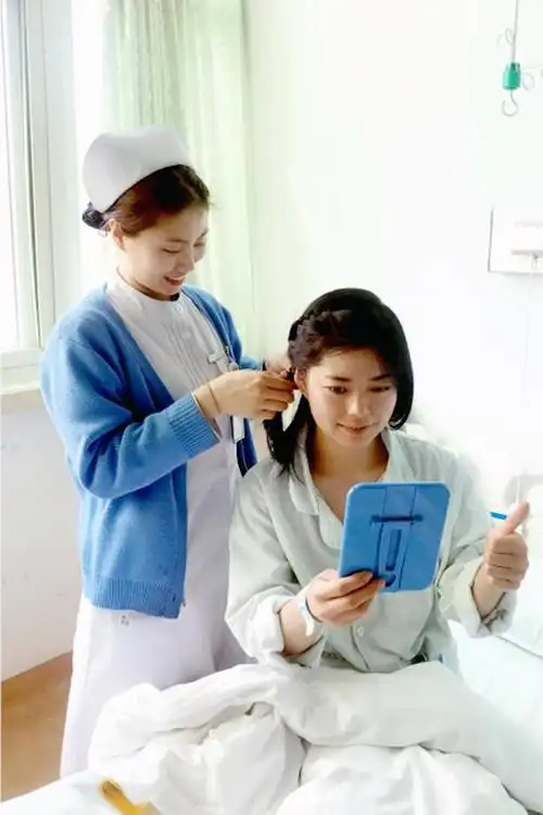 航空总医院开展寻找身边最美护士风采摄影大赛