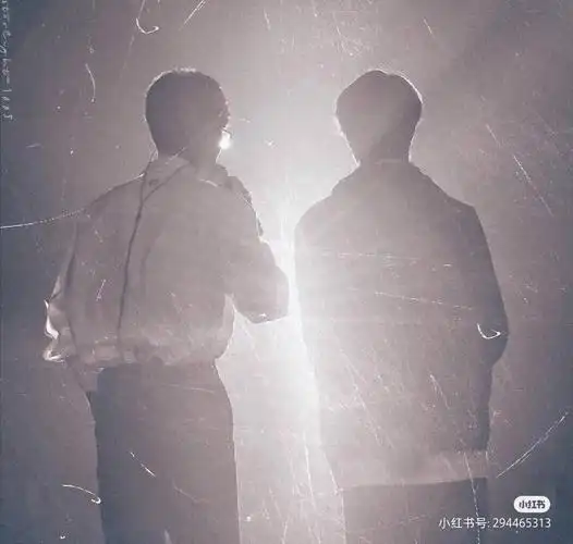 博君一肖我可以跟在你身后  像影子追着光梦游