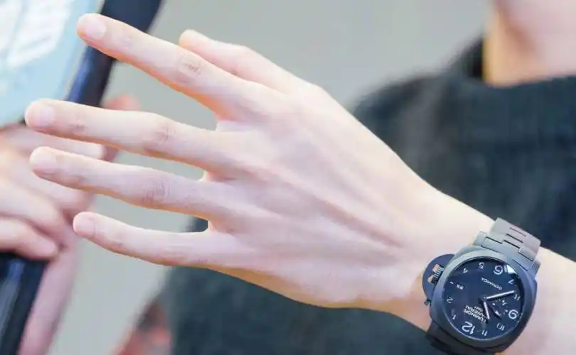 王凯:除了演戏好,手好看到女让生都羡慕,其实唱歌还得过歌王嘞_凯凯