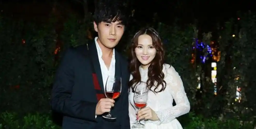 回顾伊能静出轨黄维德被渣嫁小十岁老公婆婆把她当亲女儿