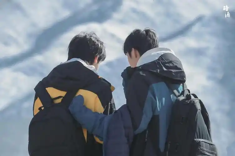 楼4刘耀文x楼3宋亚轩新物料里的碗盆这我直接失语顺便盘点一下文轩