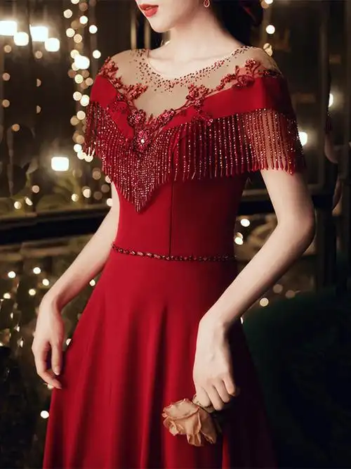 敬酒服新娘2021新款酒红色简单高端大气订婚连衣裙结婚小晚礼服女