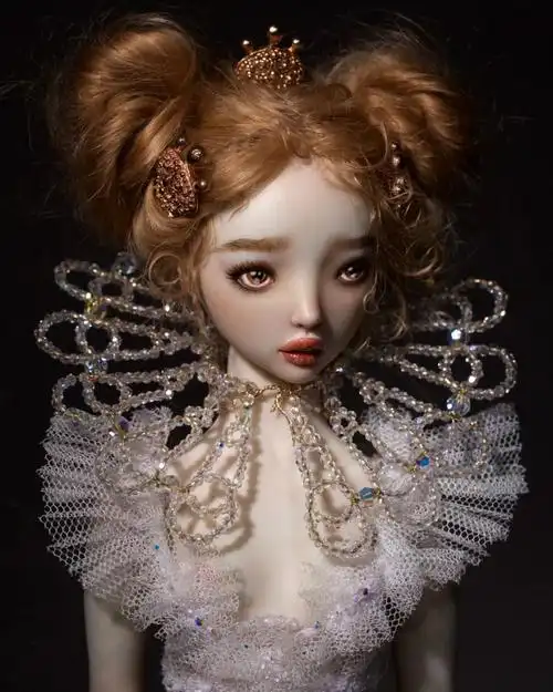 特别是这些人偶娃娃的服饰,有民族风的,复古的,华丽的等等,细节的精致