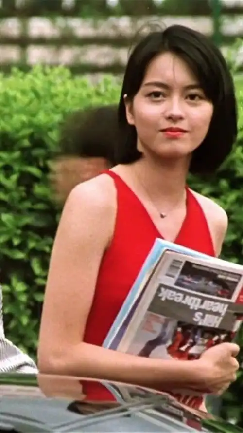 3442021-08-04上传者:最in乐百变星君 低俗小说:you never can tell大