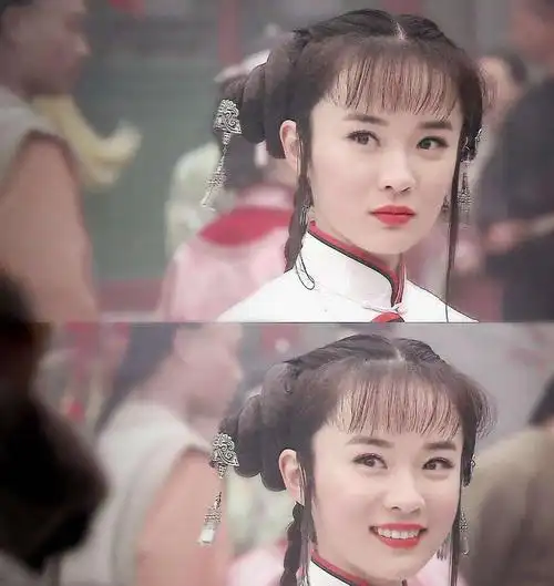 年轻时的霍思燕温润如玉,恬静又温柔,俏皮又清纯,惊艳了时光