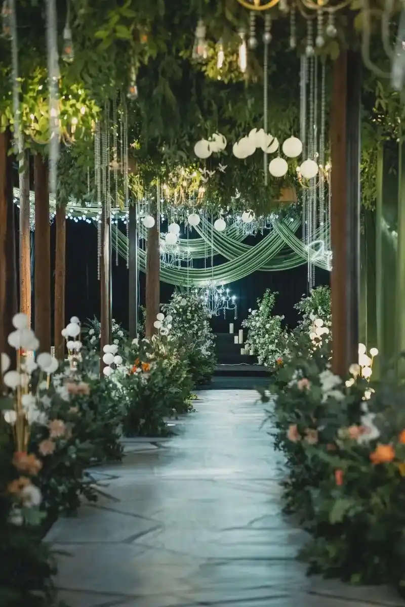 来一波婚礼现场图片文成大月湾森林餐厅婚礼    - 抖音