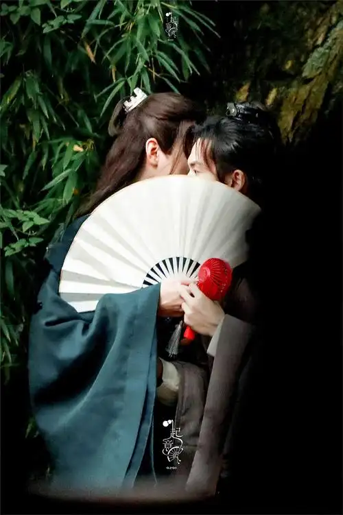 来一波山河令壁纸 图源网络看水.