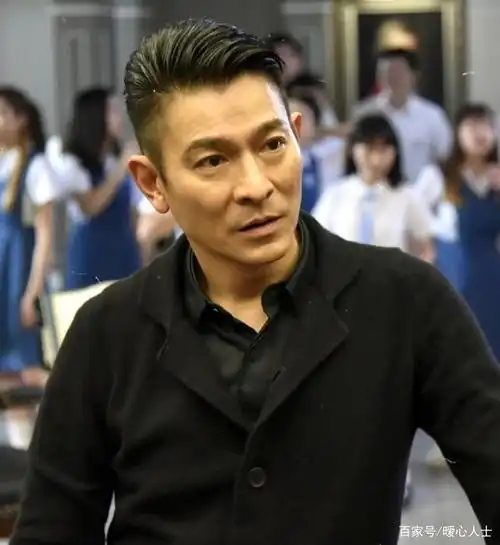 整理了一组刘德华的稀有照片,希望大家喜欢!