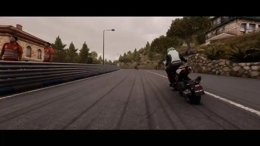 极速骑行5踏板摩托车比赛也是很有激情的好吧