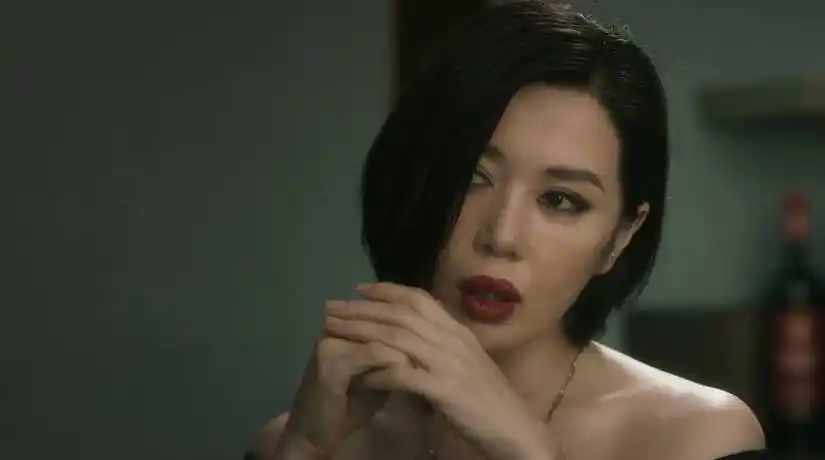 厚嘴唇大眼睛女人味十足演技实力派余男