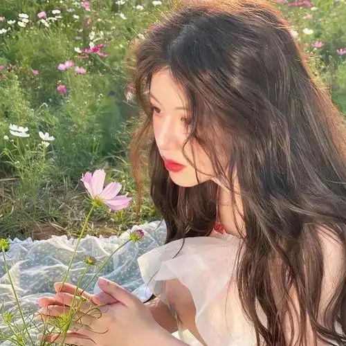 绝美女生头像合集丨今天有点不开心我称它为公主的烦恼