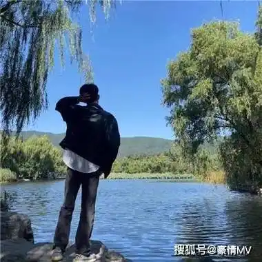 ins小众男生背影头像真人意境迷人的男头高级感