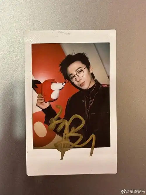 刘宇宁说春晚后台很欢乐##刘宇宁模仿踢到棉花梗