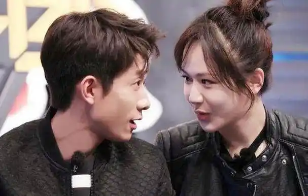 张一山和杨紫再次登上热搜,这次不是因为拍戏原因,也不是感情问题