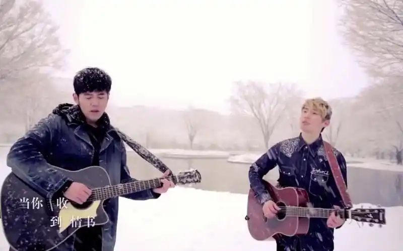 周杰伦等你下课mv旋律轻柔优美令人回到青春学生时代