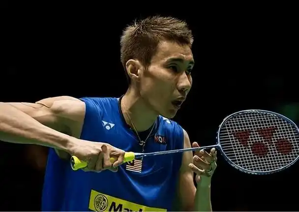 李宗伟:36岁患鼻癌,花费936万续命,电疗33次喉咙全烂