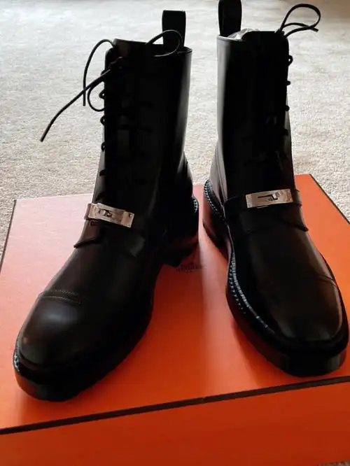 爱马仕新款kelly马丁靴